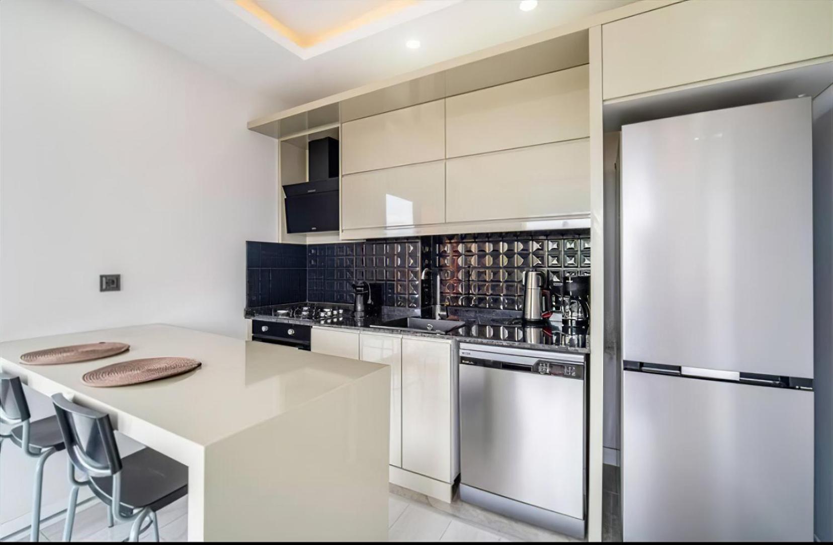 Havalimani Manzarali Lux Daire Aksu  Экстерьер фото